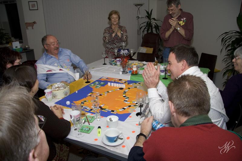 Little-Xmas-2007-4658.jpg - The winner applauded