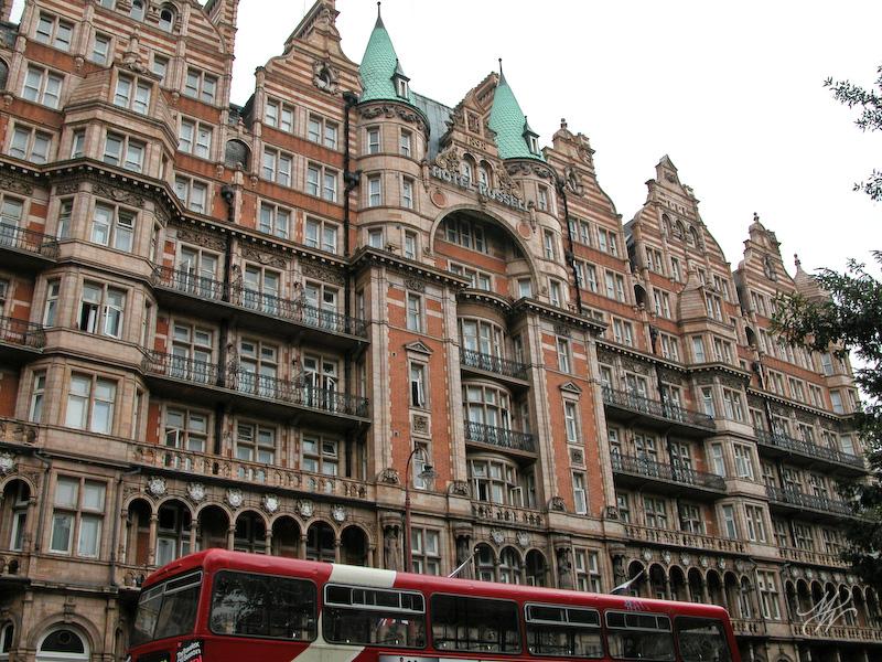 Hotel-Russell-1982.jpg - Hotel Russell